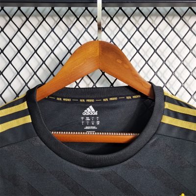 Real Madrid 11-12 Away Retro Long Sleeve