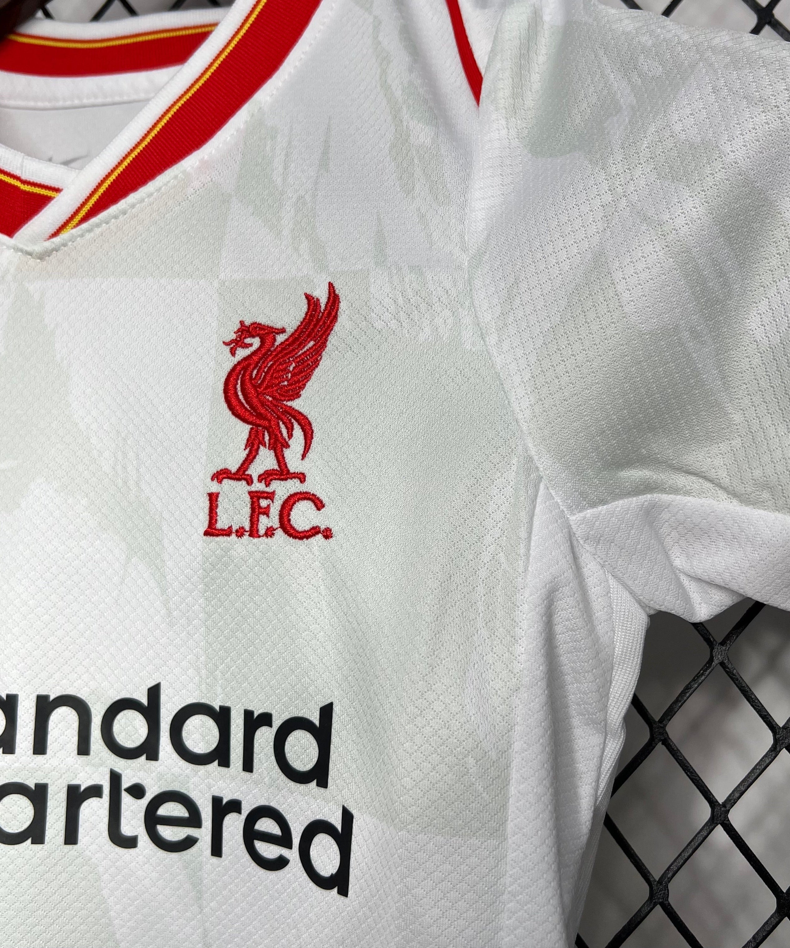 Liverpool 24/25 Drittes Trikot Kinder