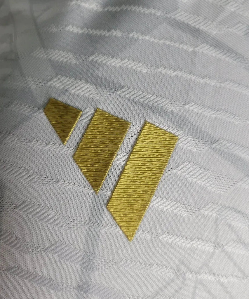 Real Madrid "Golden Dynasty" Special Kit