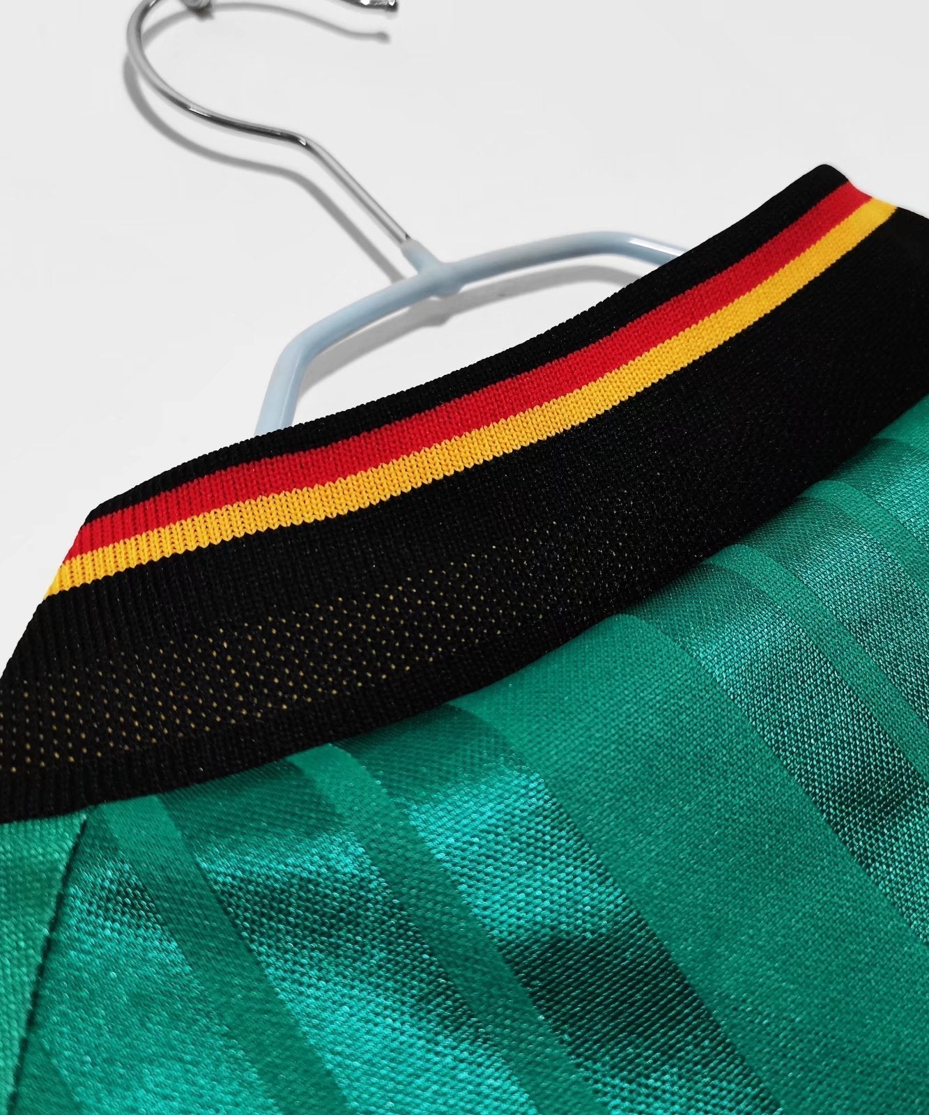 Duitsland 1992-1993 Uit Retro Tenue