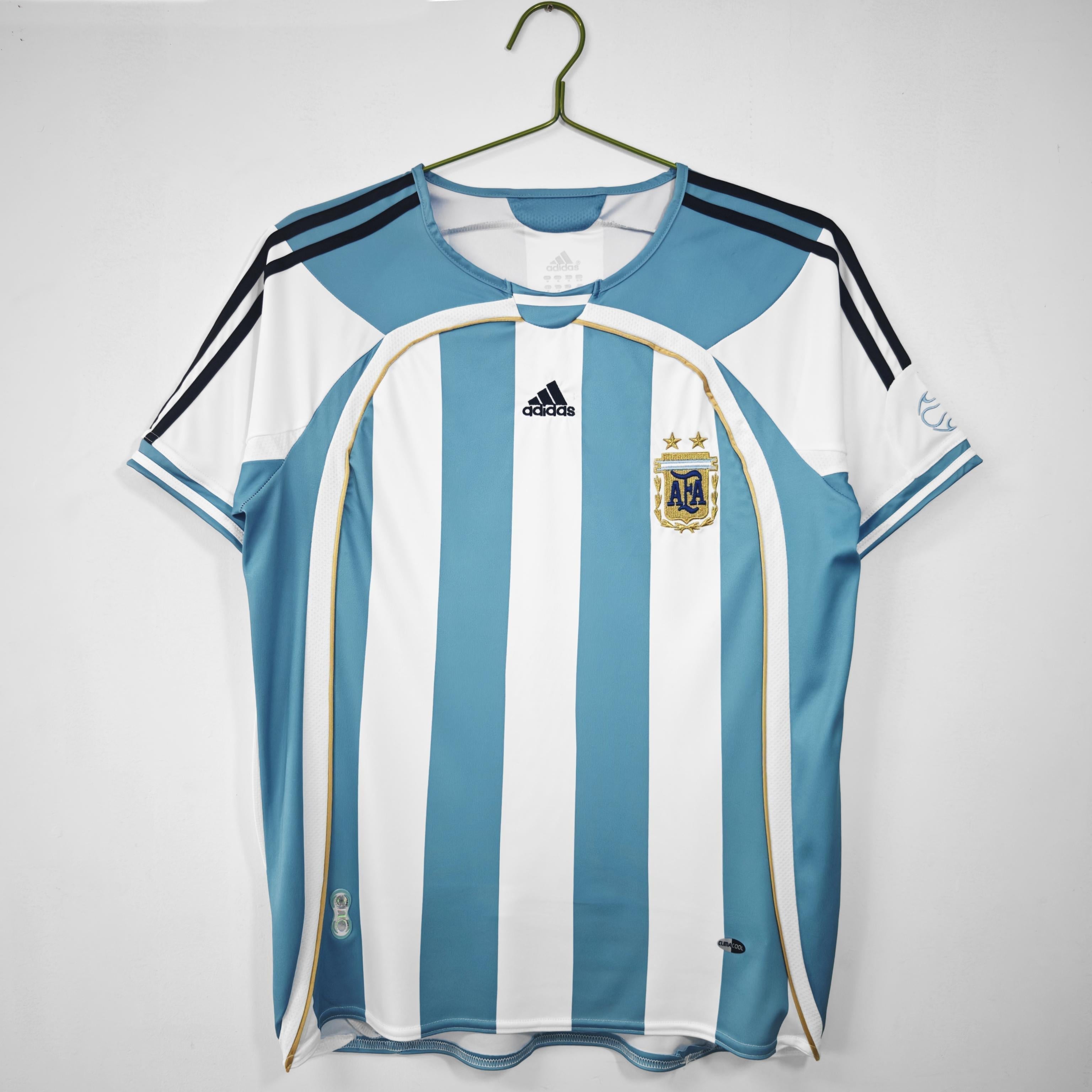 Equipación local Argentina 2006-2007