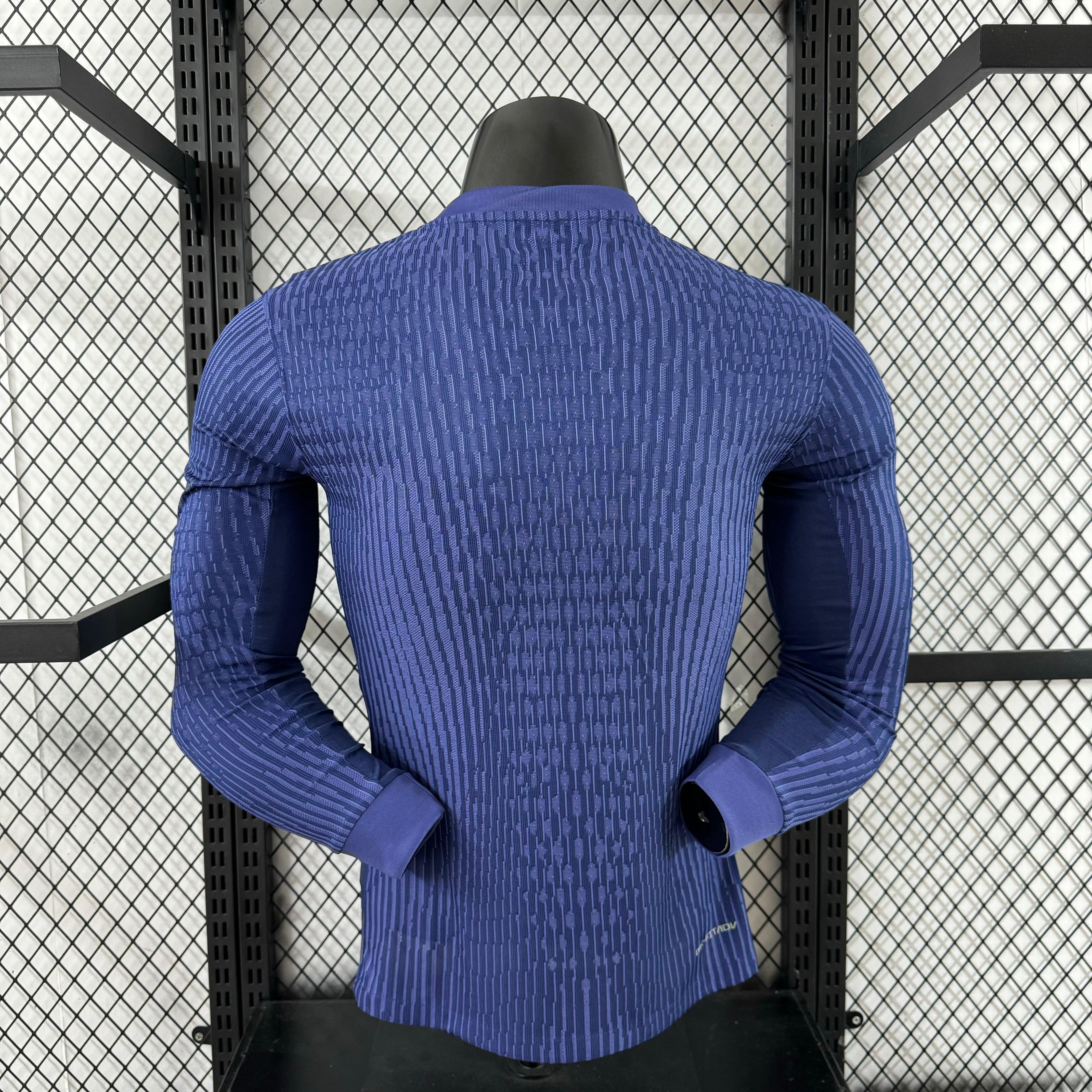 Atletico Madrid 2025-2026 Long Sleeve Away Kit