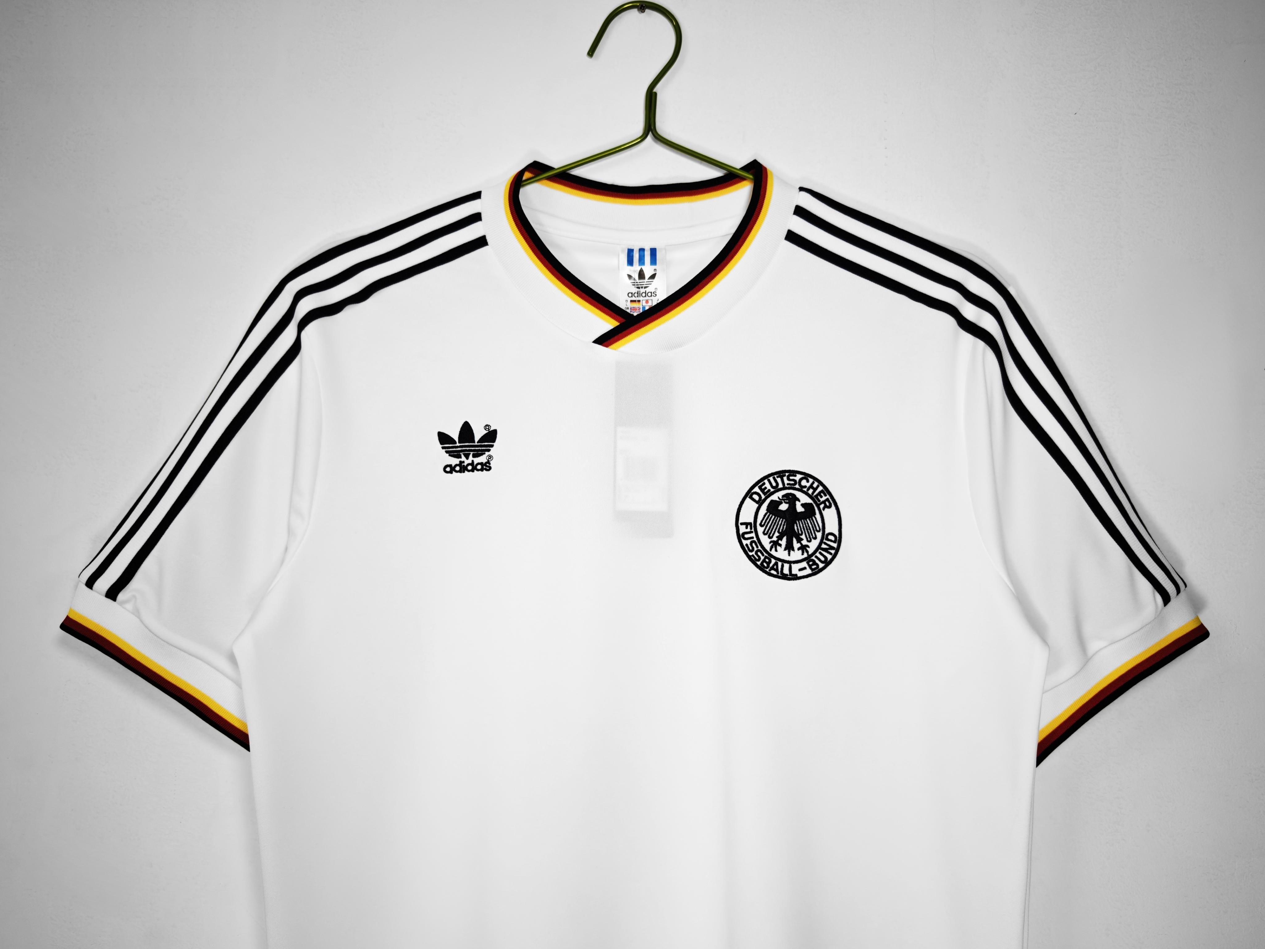 Duitsland 1986-1987 Thuis Retro Tenue