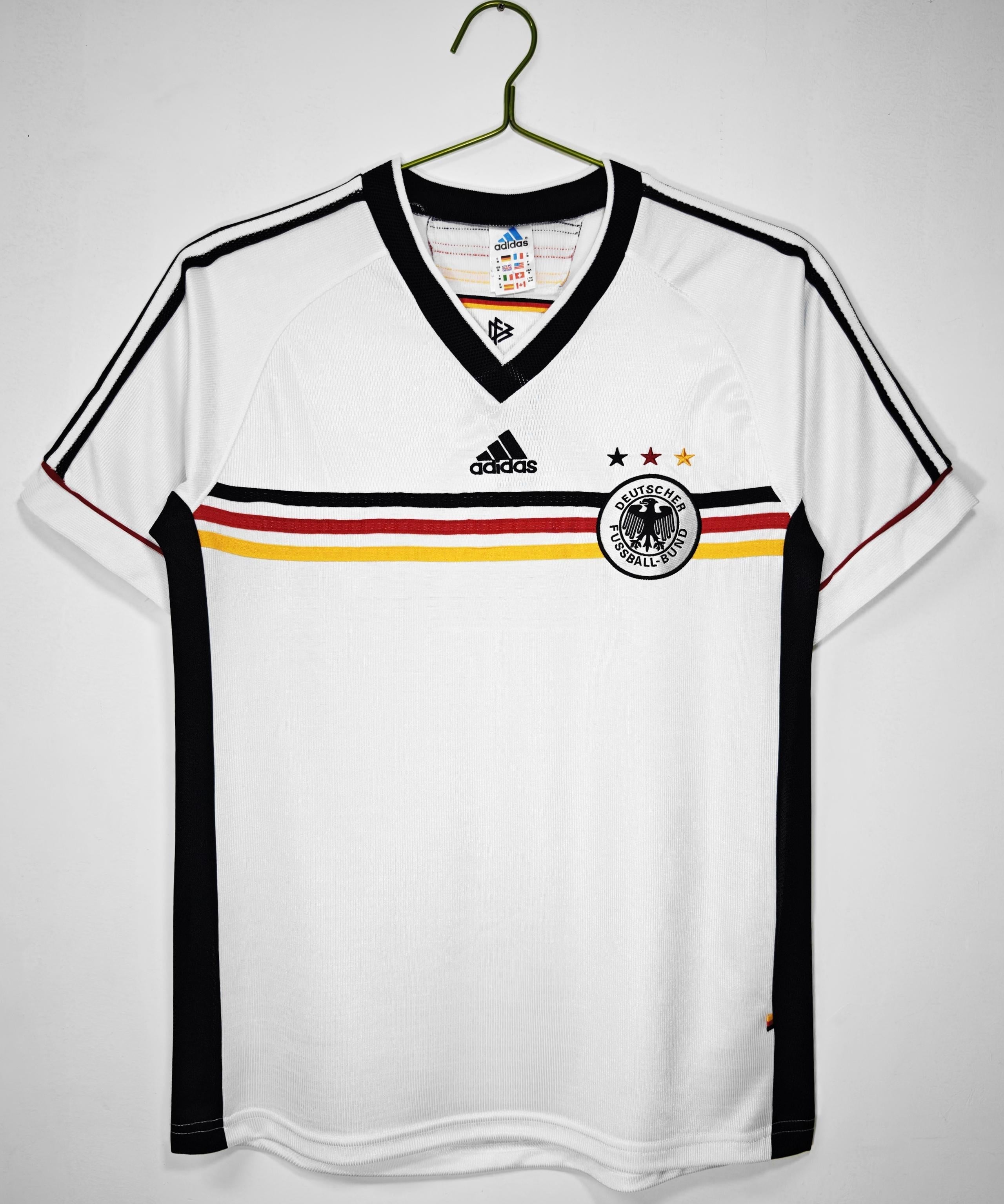 طقم ديكور منزلي كلاسيكي لألمانيا 1998-1999