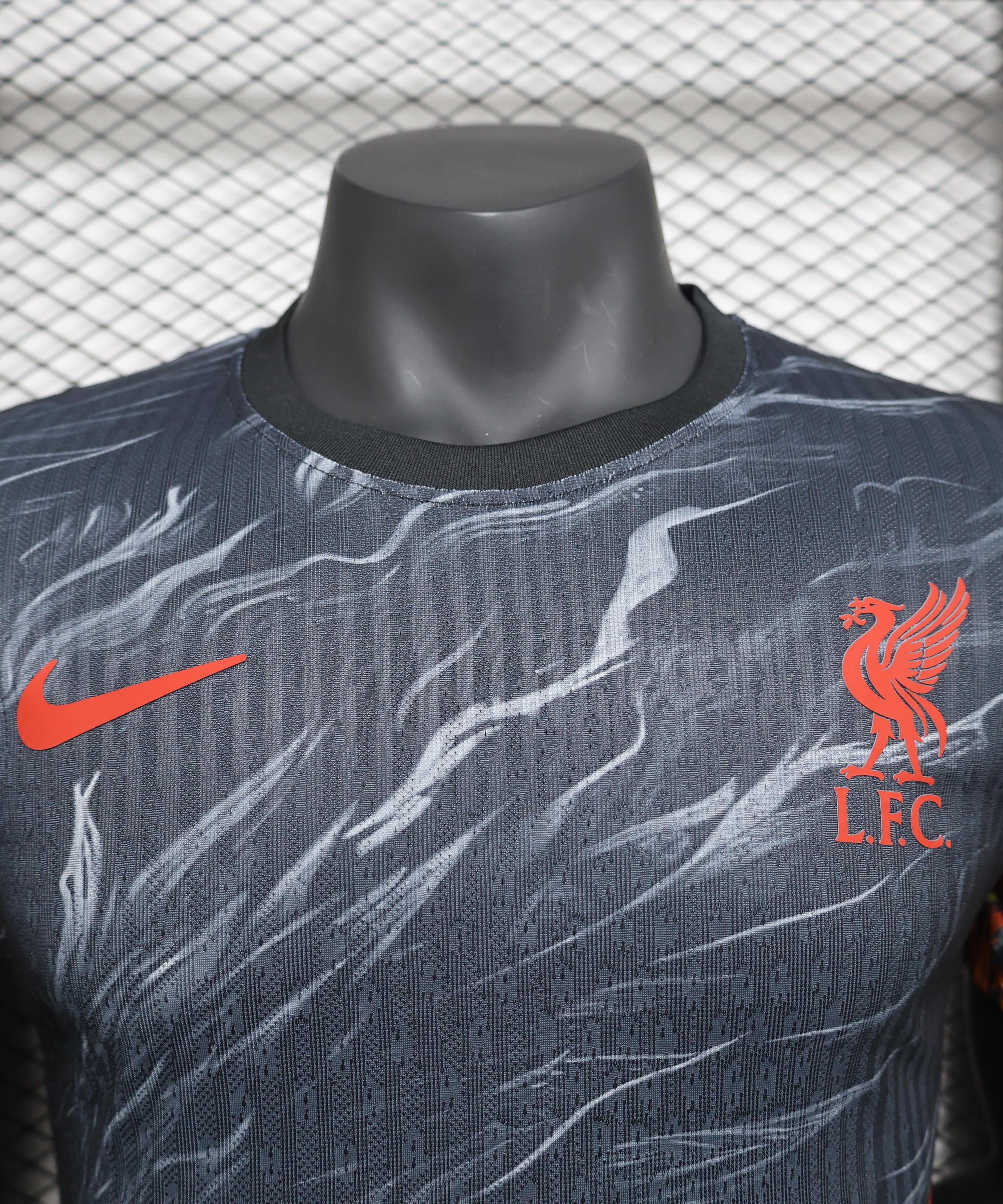 Liverpool "Wiedergeburt des Infernos" Spezial-Kit