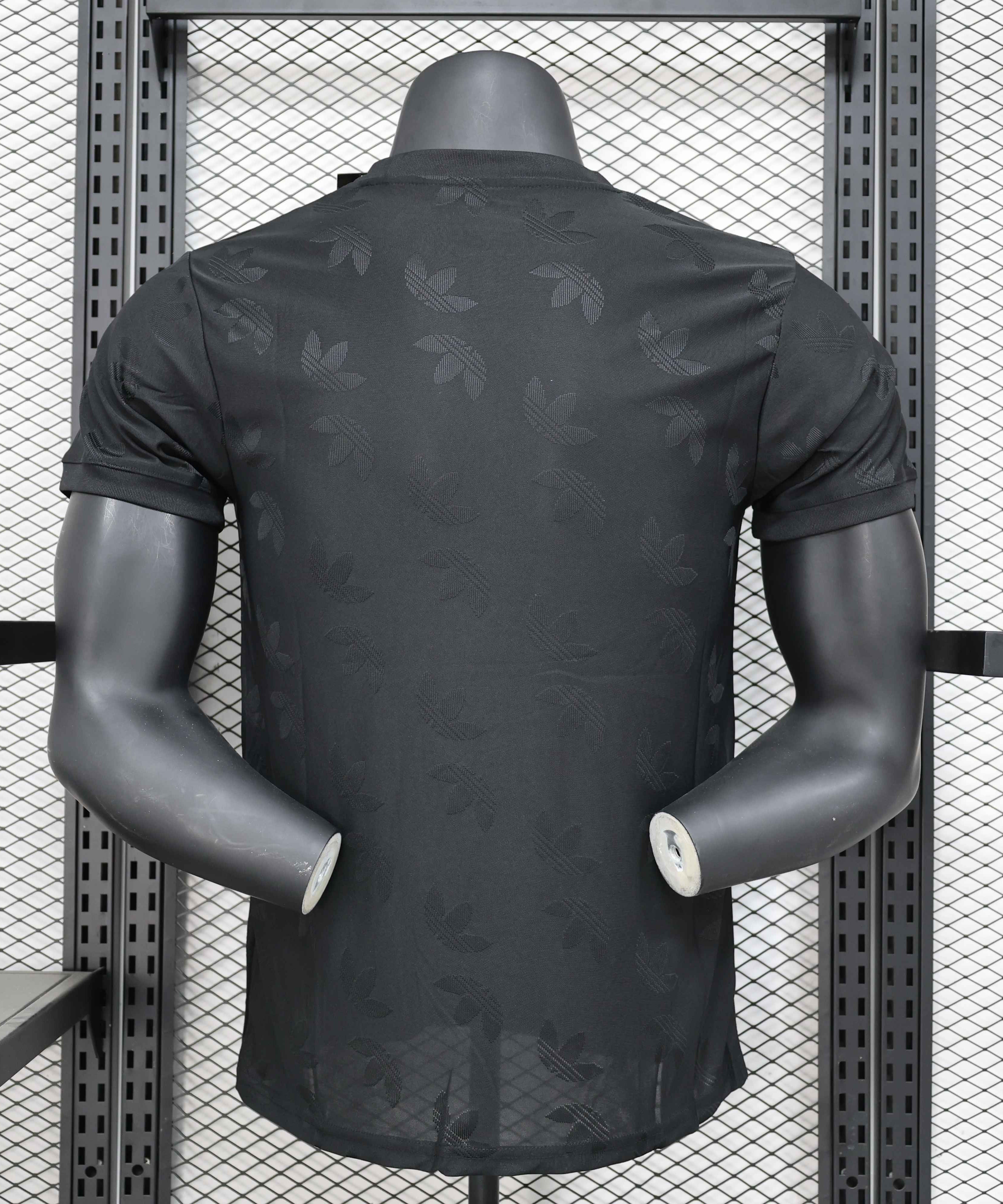 Arsenal "Black Ars" Special Edition