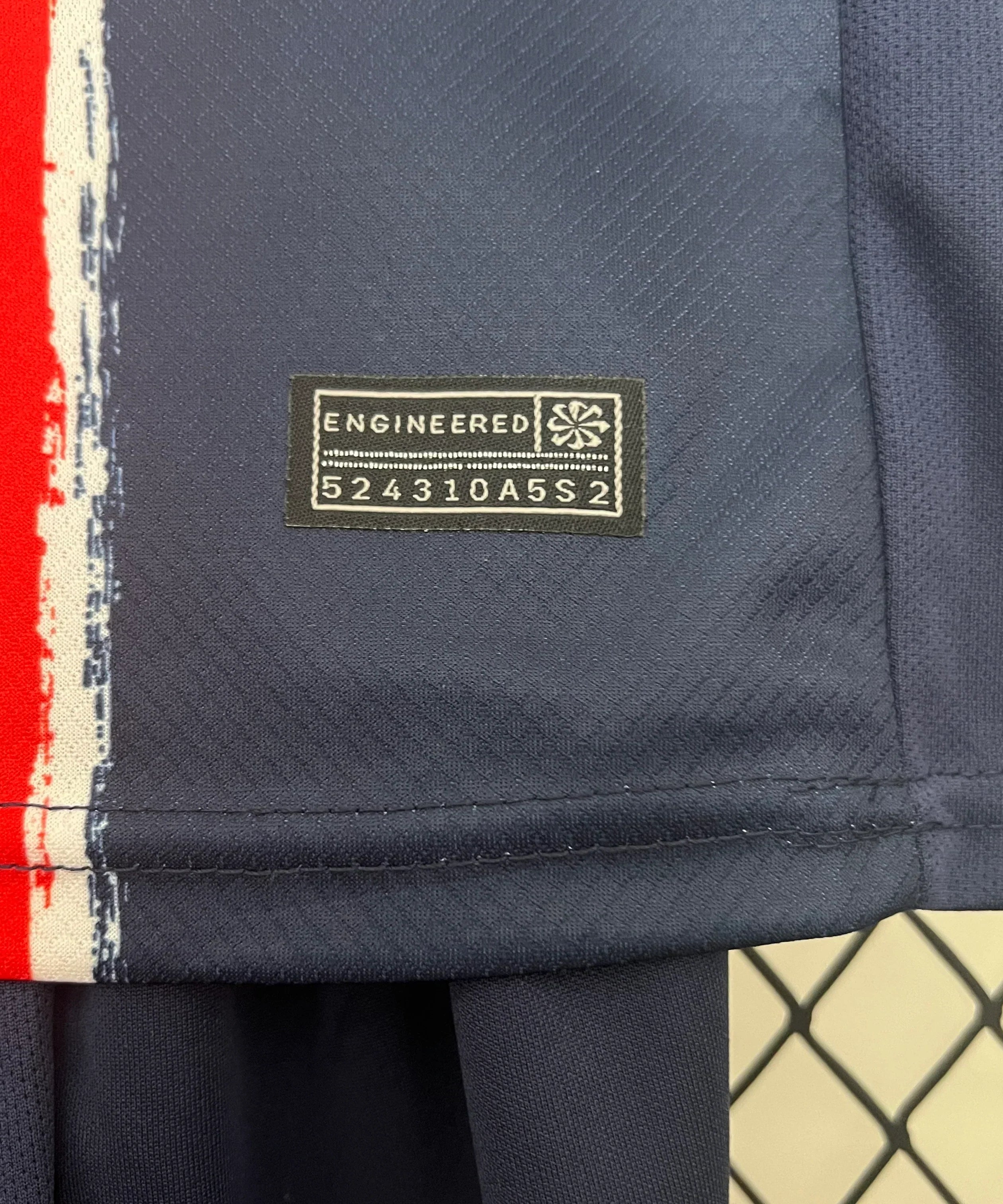 قميص باريس سان جيرمان الأساسي للأطفال لموسم 24/25