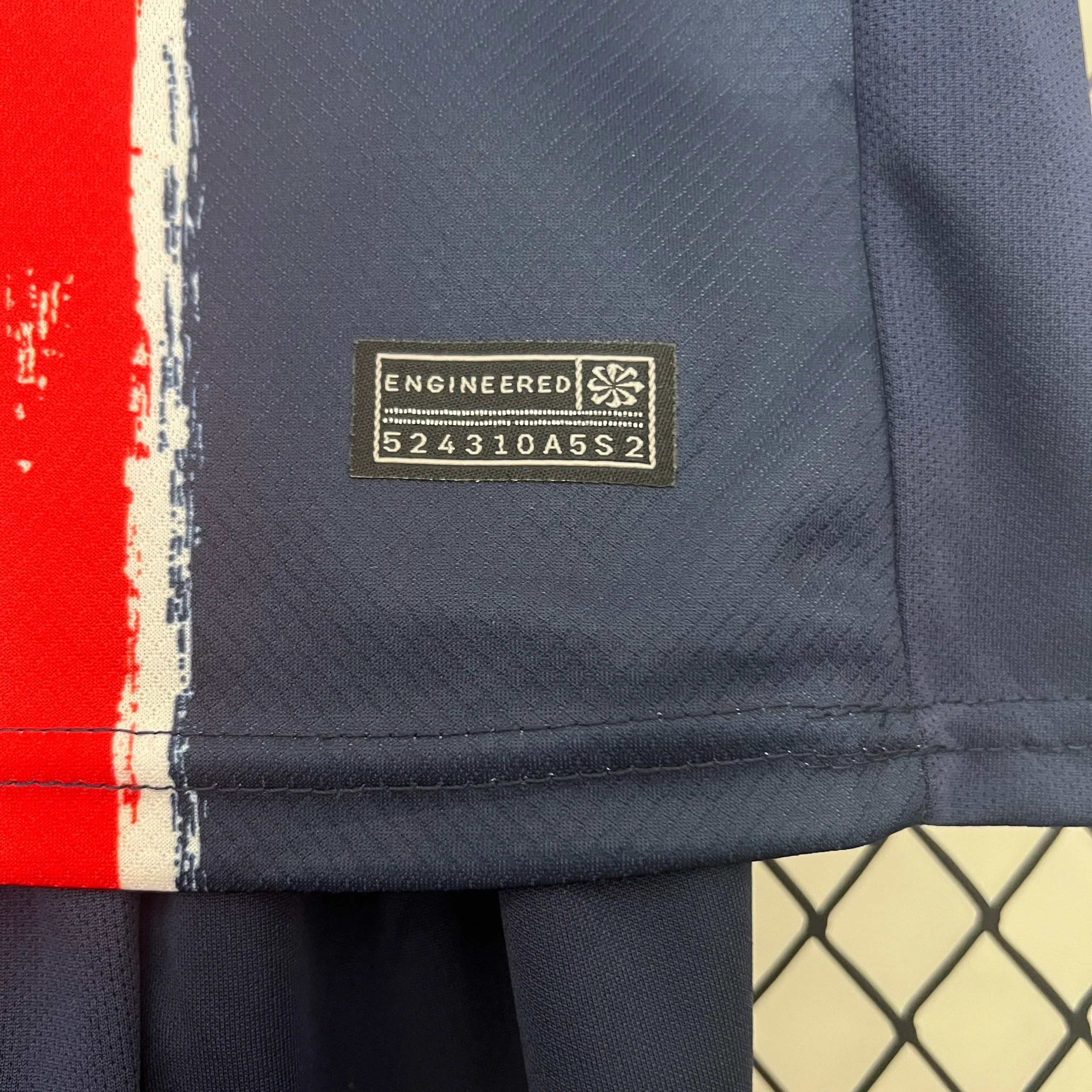 قميص باريس سان جيرمان الأساسي للأطفال لموسم 24/25