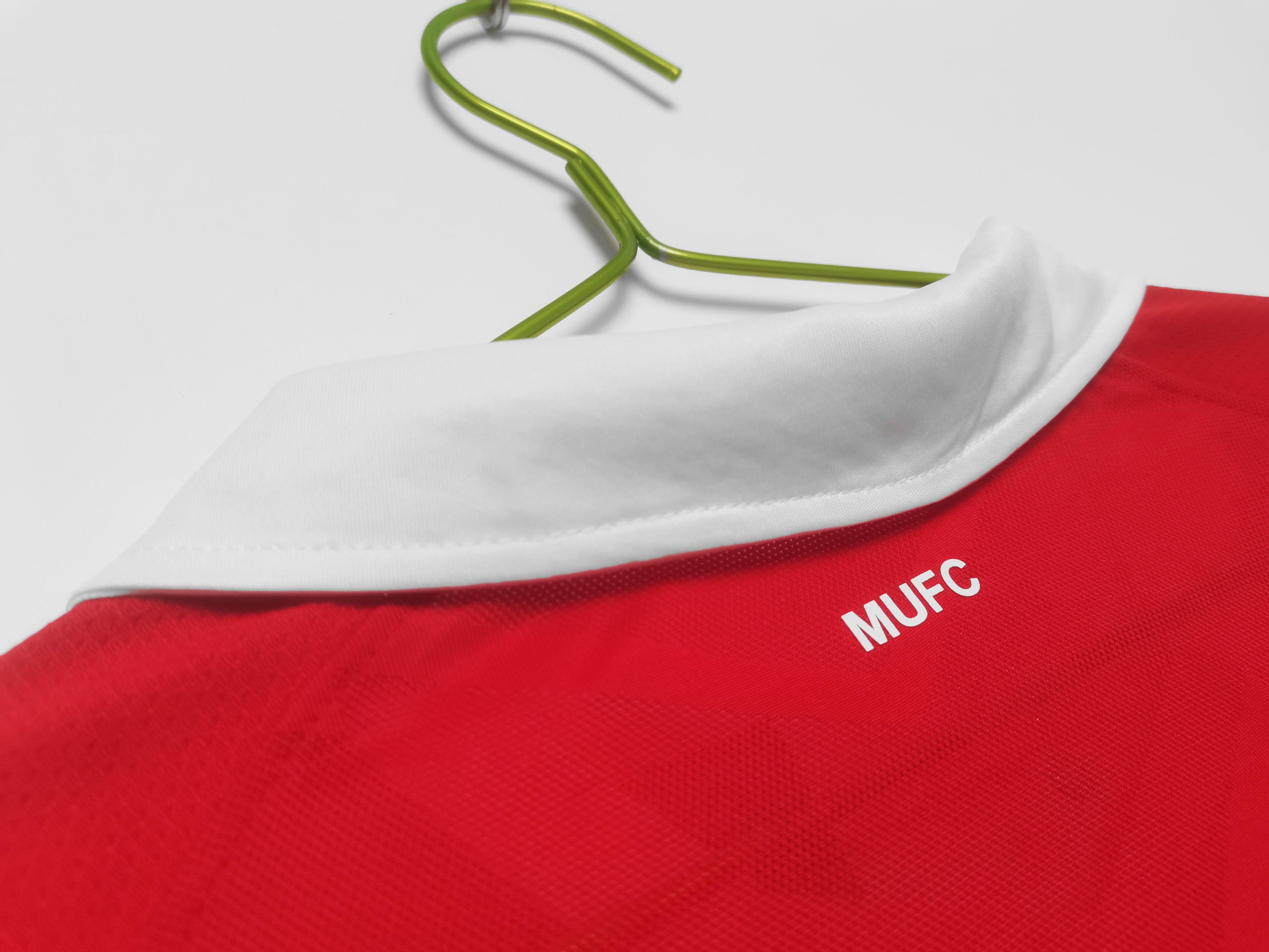 Manchester United 2010-2011 Home Kit Long Sleeve