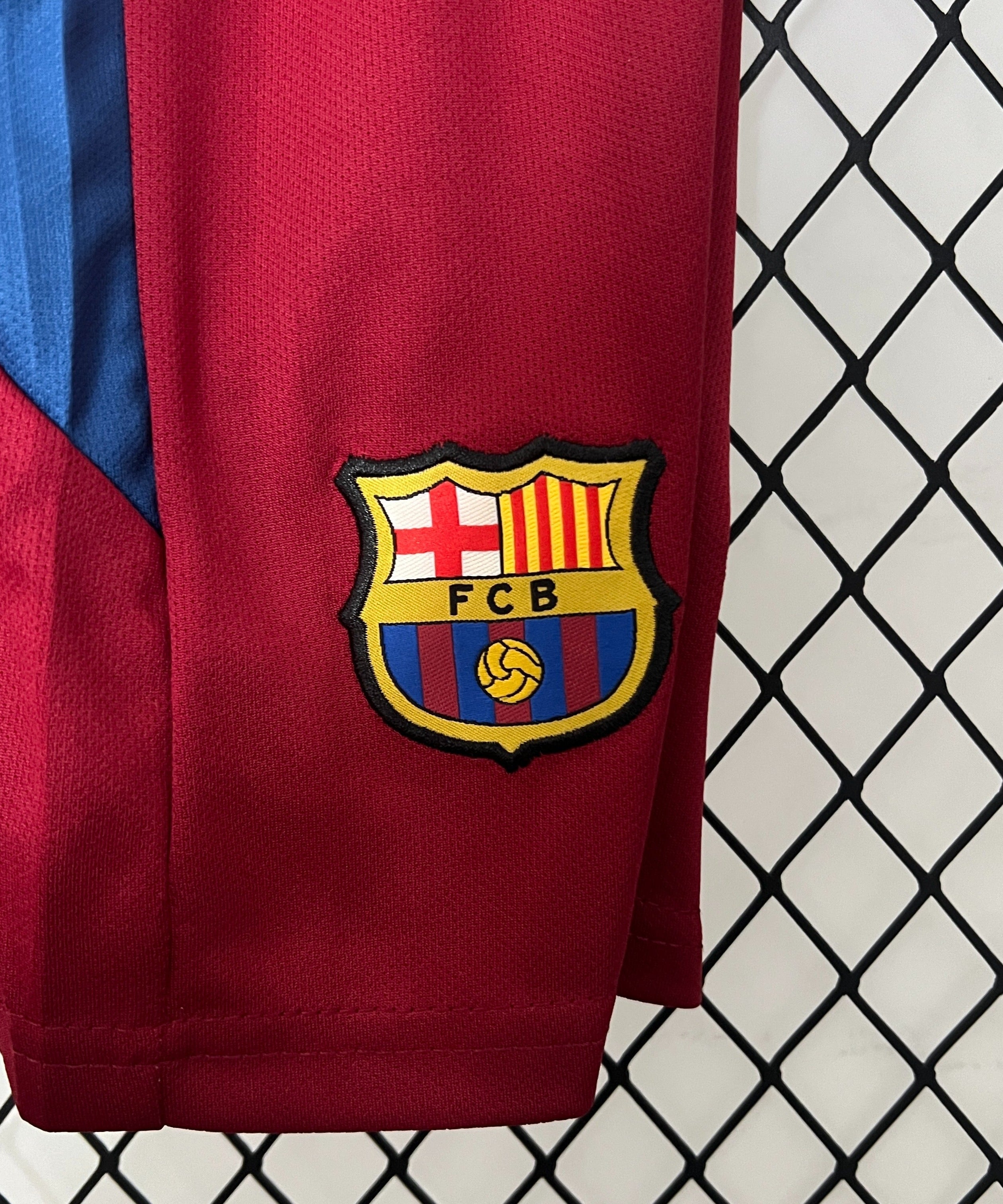 Barcelona 10-11 Home Retro Kids kit