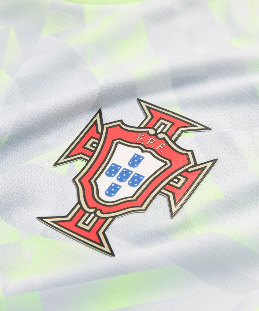 Portugal "THE WHITE" Spezial-Kit 2026