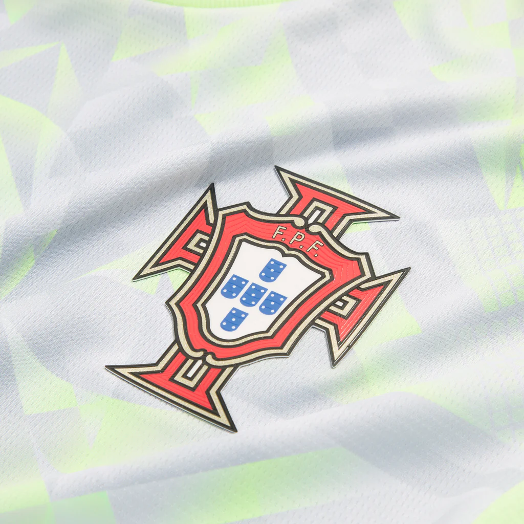 Portugal "THE WHITE" Spezial-Kit 2026