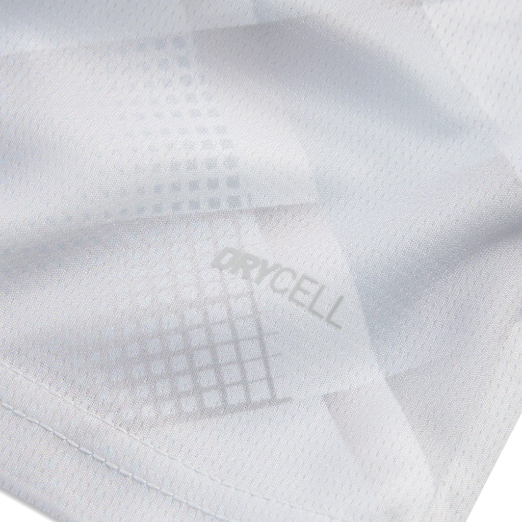Portugal "THE WHITE" Spezial-Kit 2026