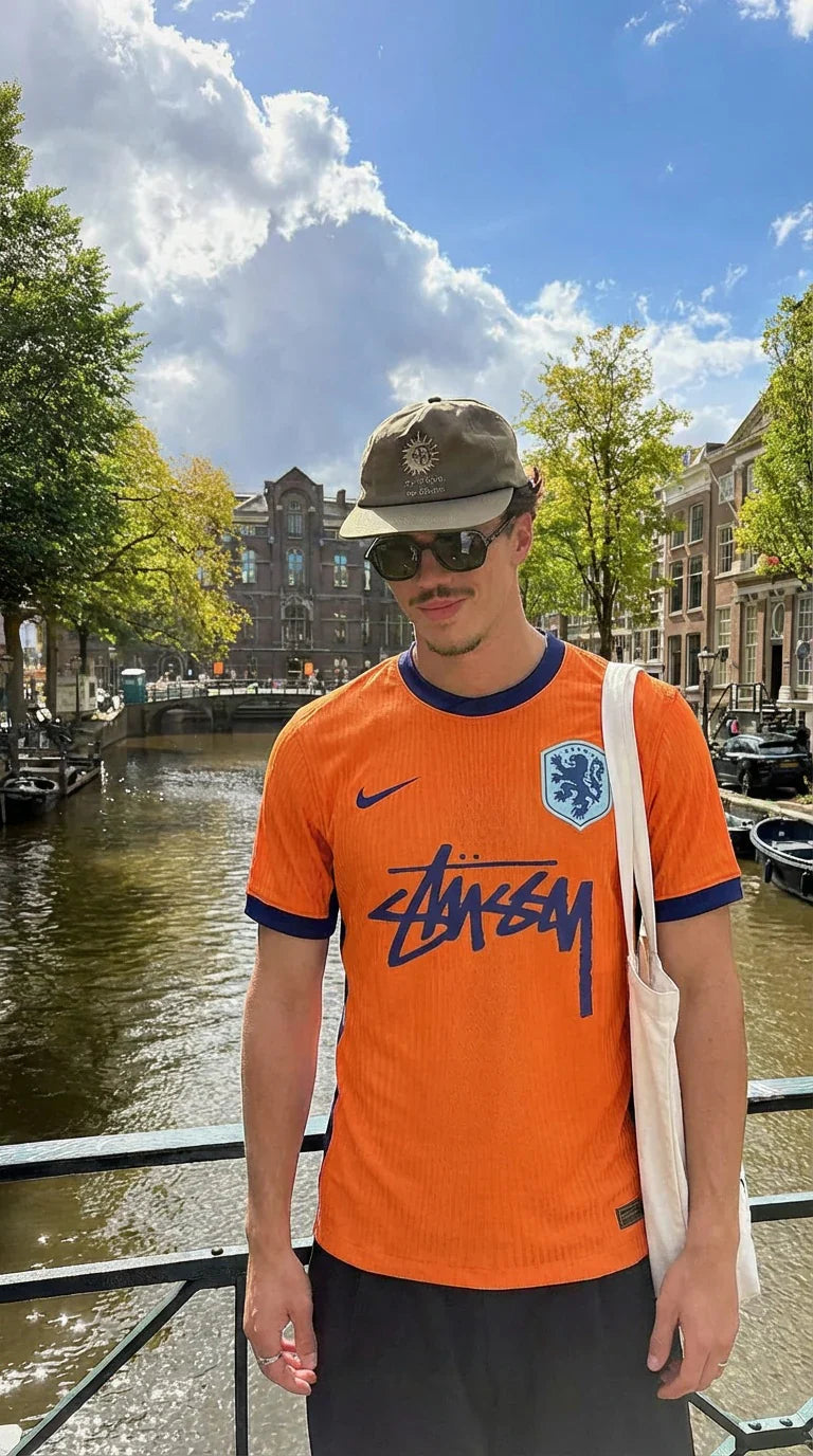 NIEDERLANDE X STUSSY KONINGSDAG SPEZIALAUSGABE