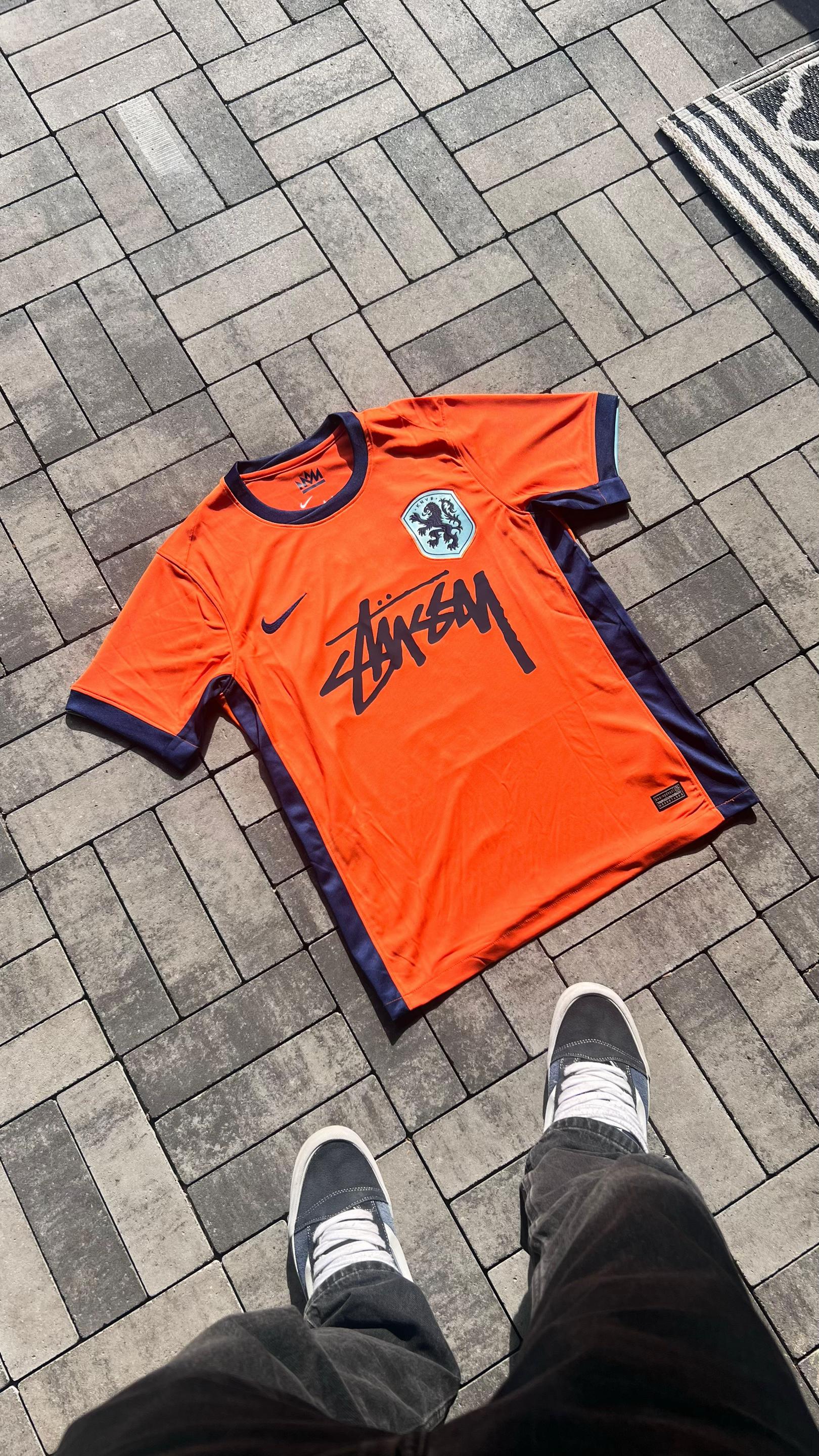 NIEDERLANDE X STUSSY KONINGSDAG SPEZIALAUSGABE