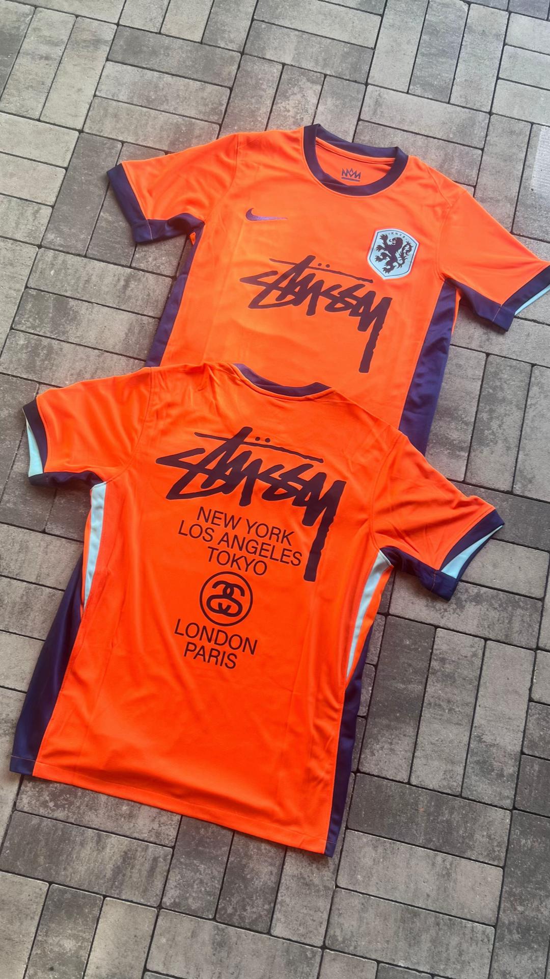 NIEDERLANDE X STUSSY KONINGSDAG SPEZIALAUSGABE